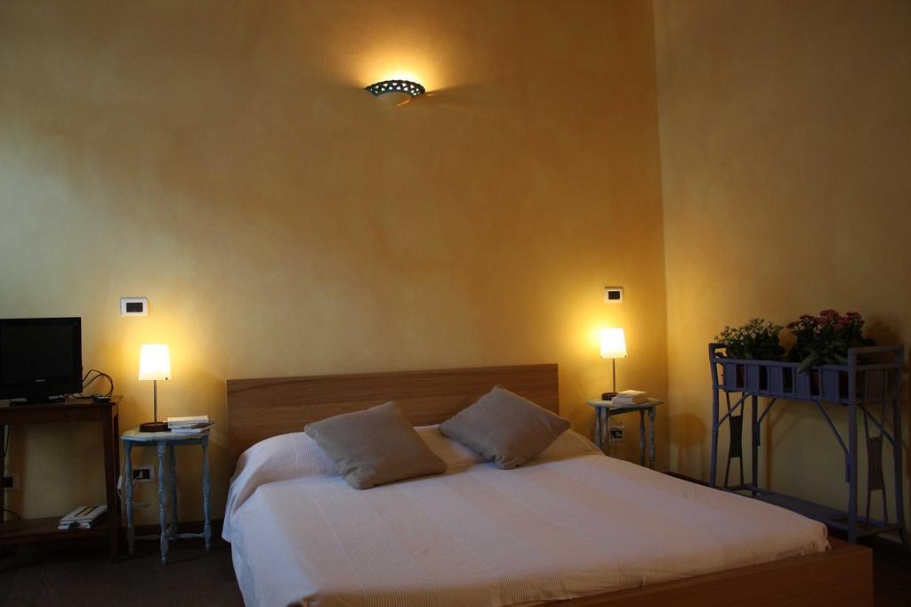 Piazzetta Consolata Bed and Breakfast Τορίνο Δωμάτιο φωτογραφία